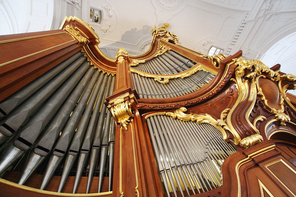 22-Pedalturm Grosse Orgel.jpg